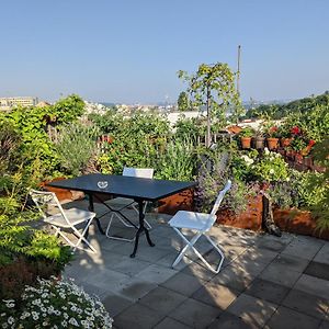 Guestrooms, Rooftop With Garden, Spacious Living Room, Character And Fireplace
